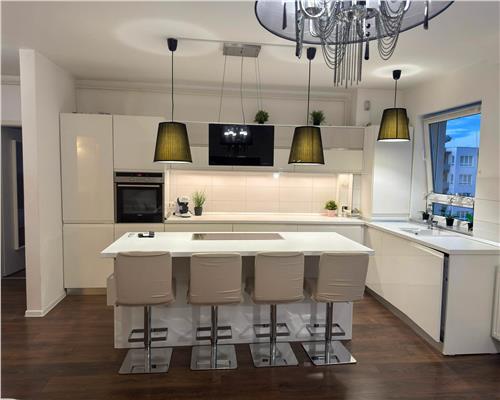 Apartament superb 2 cam Avantgarden si priveliste spectaculoasa