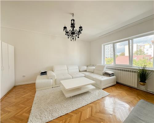 Apartament 3 camere la  casa | terasa proprie si curte comuna |