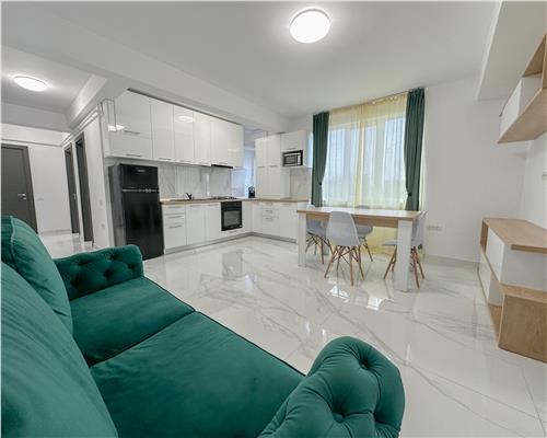 Apartament 3 camere central cu parcare si priveliste