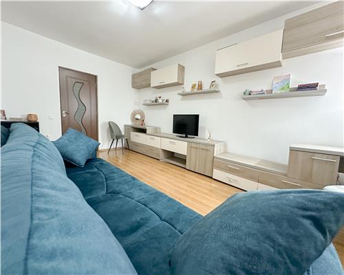 Apartament 2 camere semicentral | parcare inclusa | semidecomandat